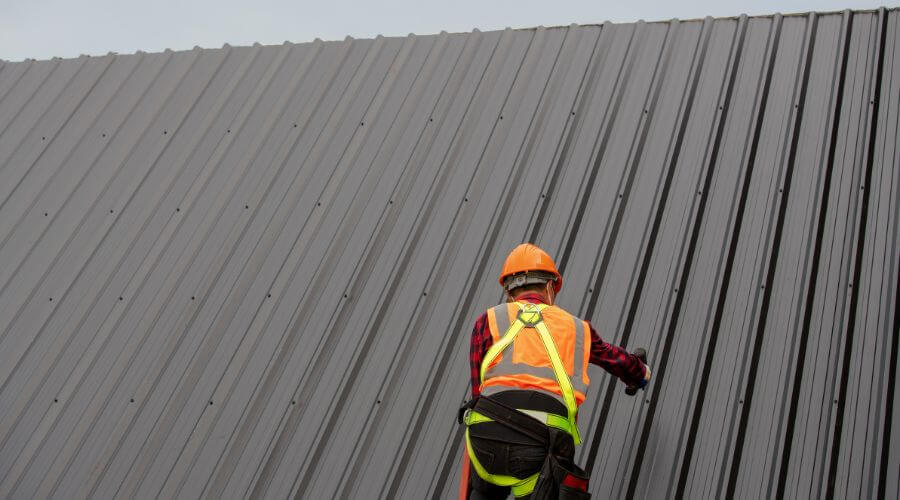 Professional metal roof installation services in Lakeview, AR